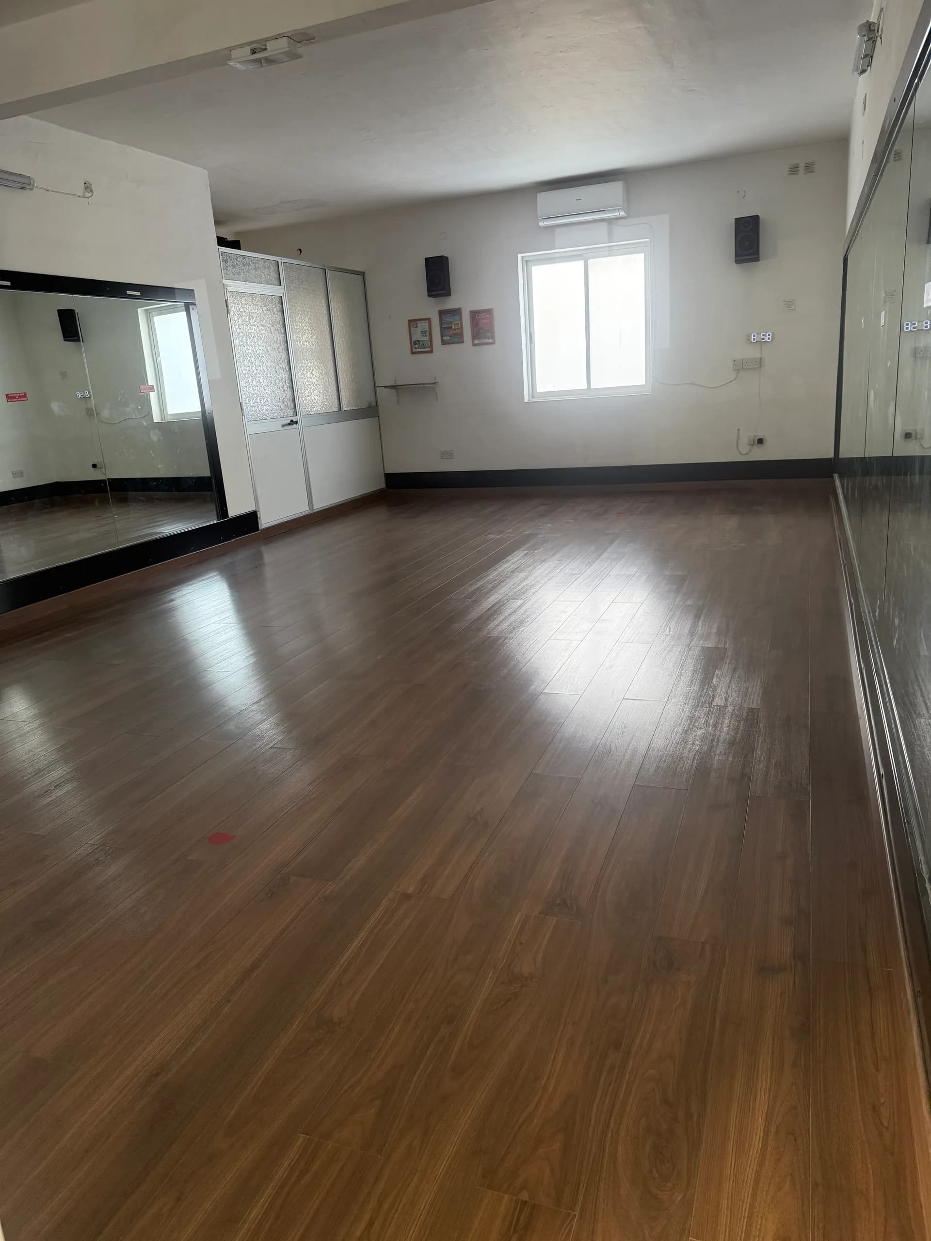 Studio 2B